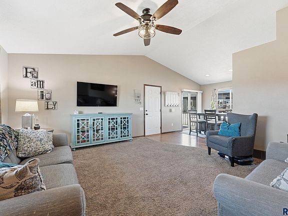 4th image of 7908 W Pettigrew Ln