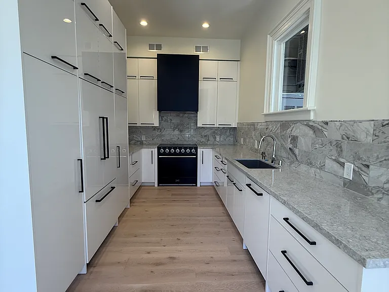 447 Noe St #447 — Photo 31