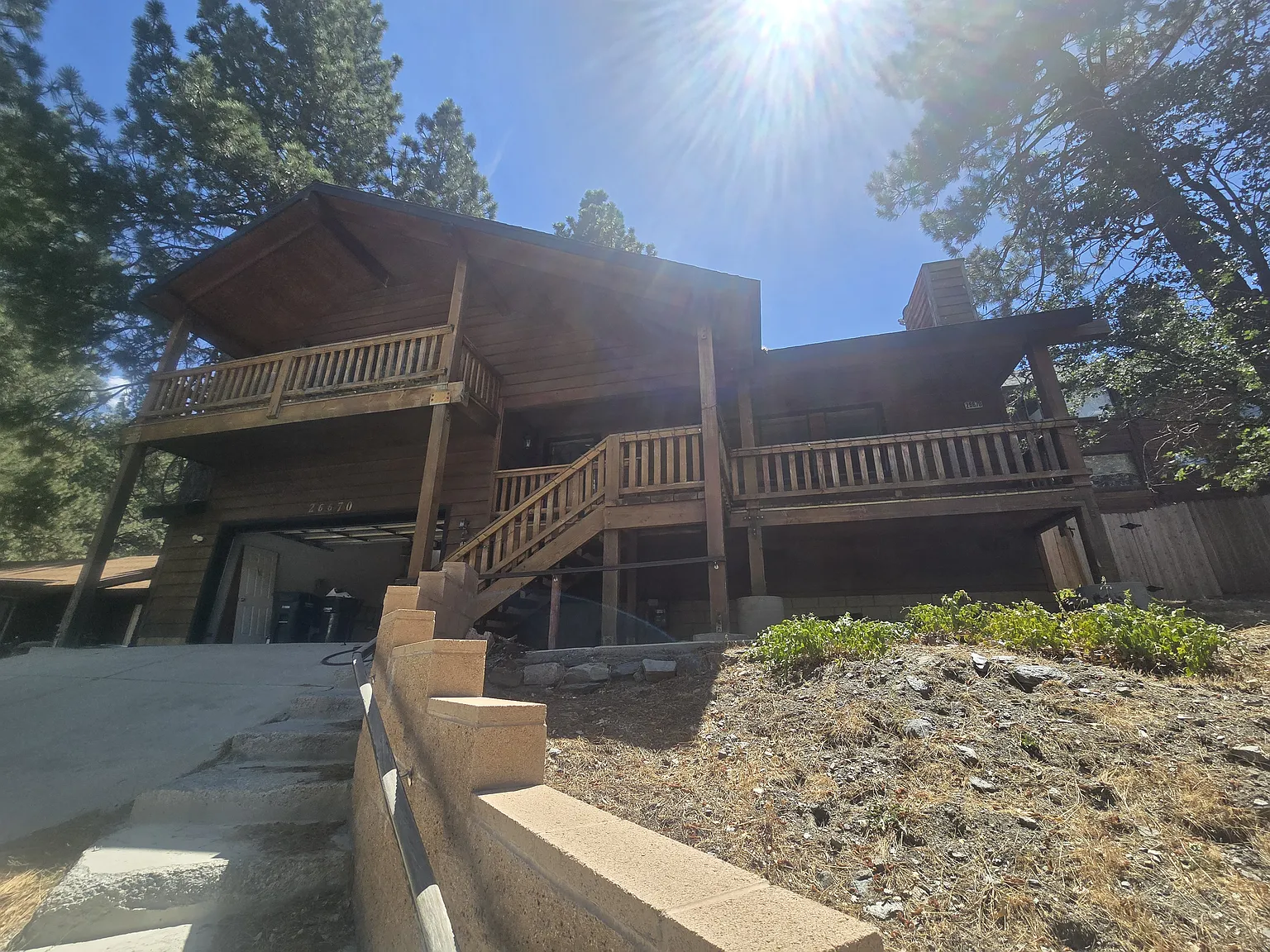 3 bed, 1968 sqft, $2,600 — Photo 1