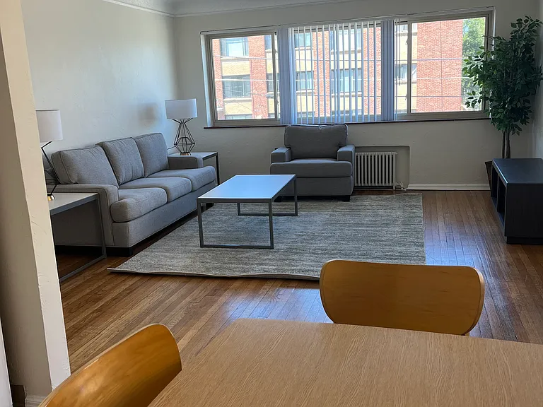 Hale Hall Apartments — Photo 2
