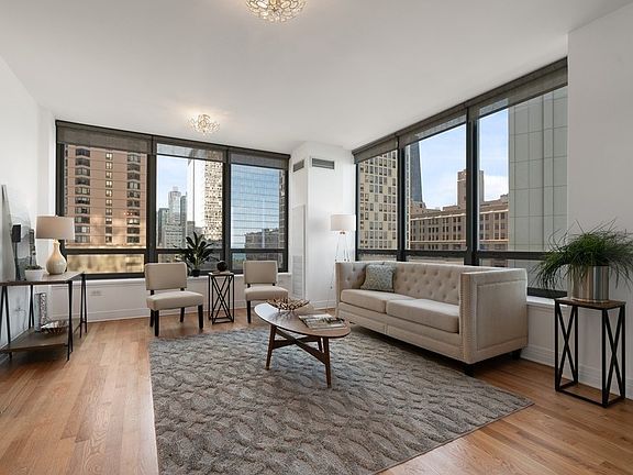 3rd image of 600 N Lake Shore Dr APT 1501