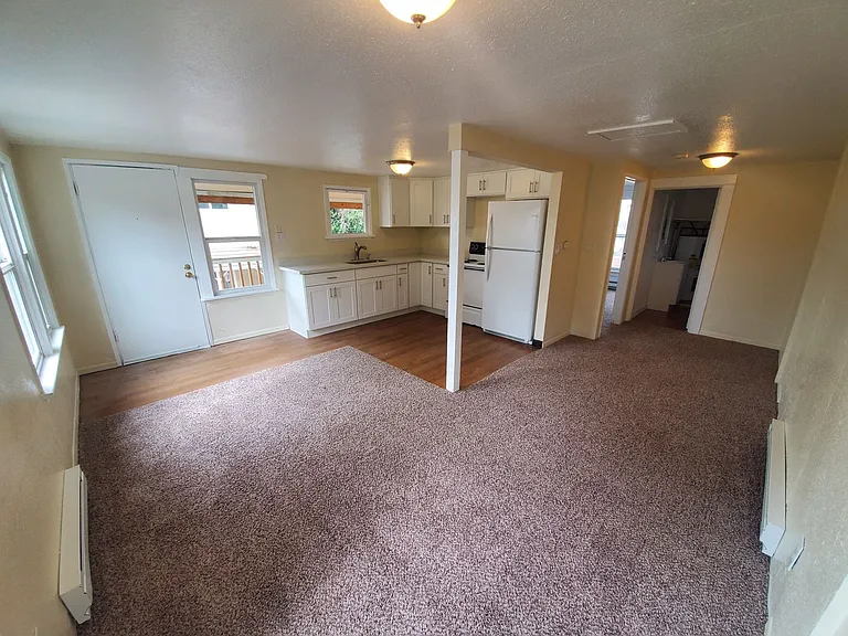 1222 Park Ave #4 — Photo 7