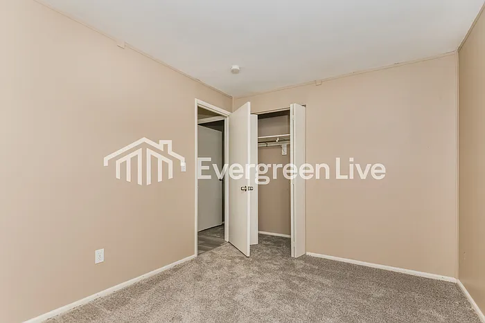 5512 Shady Oak St — Photo 11