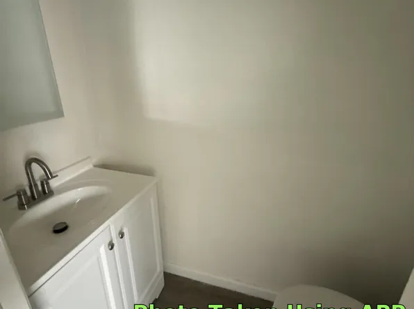 3321 Q St APT C, Bakersfield, CA 93301