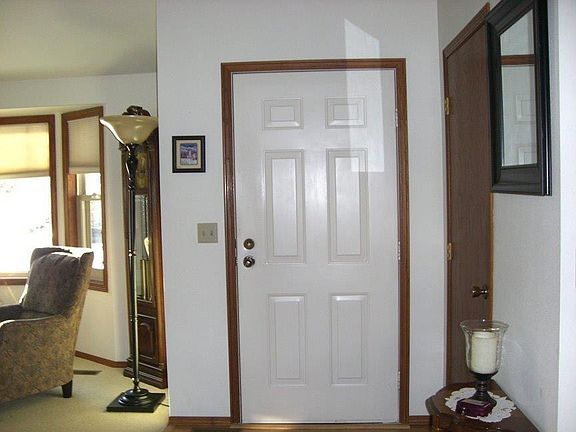 2nd image of 2223 Green Valley Dr
