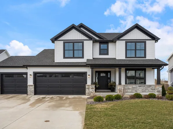 507 Wheatley Dr, Mahomet, IL 61853