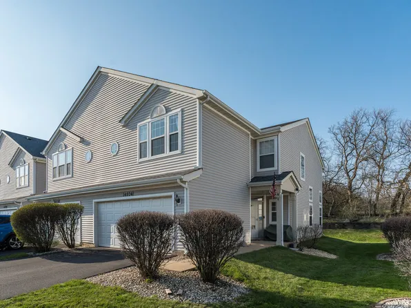 14824 W Victoria Cross St, Lockport, IL 60441
