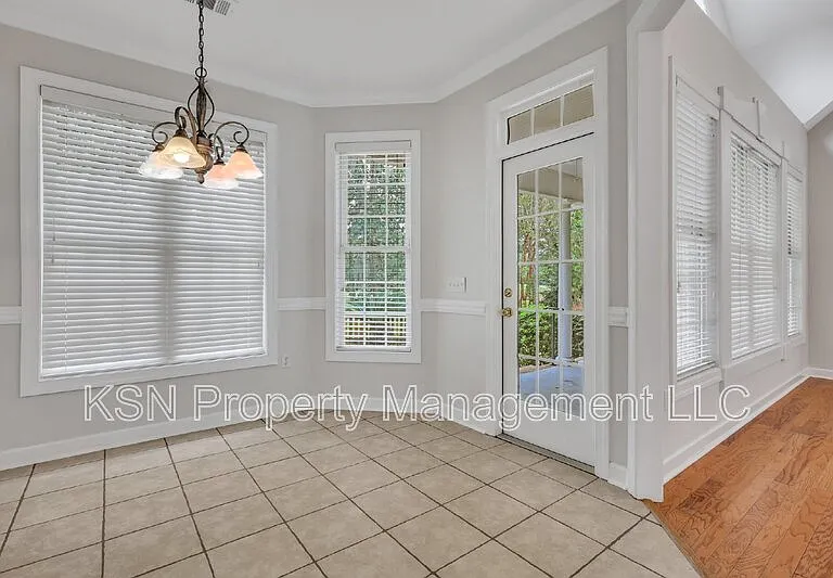 5 Southernwood Pl — Photo 18