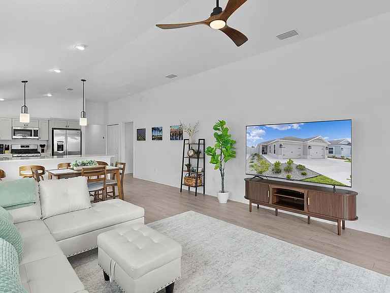 1047 Justin Mills Ct — Photo 9