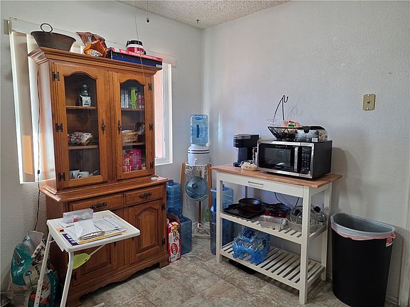 3rd image of 1585 E Camp Mohave Rd