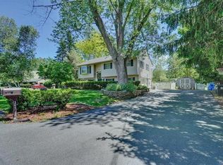 365 Lake Shore Dr, Monroe, NY 10950
