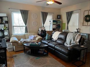 10 Pratt St #1, Worcester, MA 01609