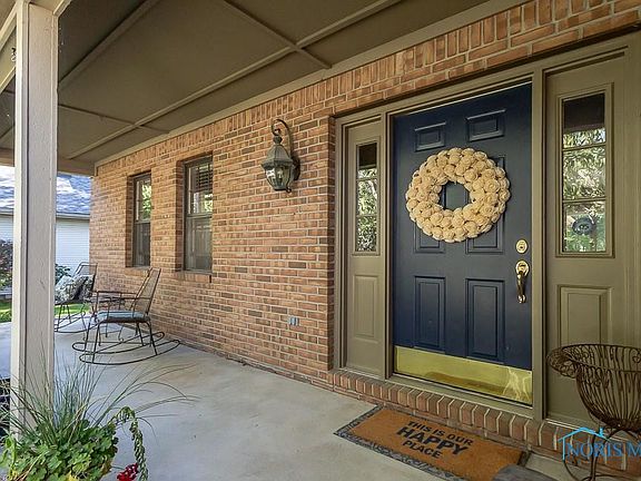 4th image of 2219 Willowtree Ln