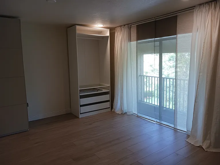 441 N Harbor City Blvd — Photo 33