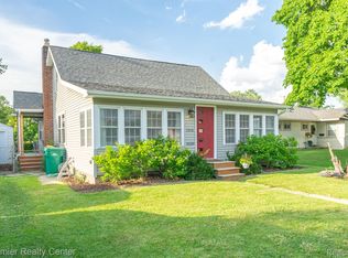 1018 State St, Brighton, MI 48116