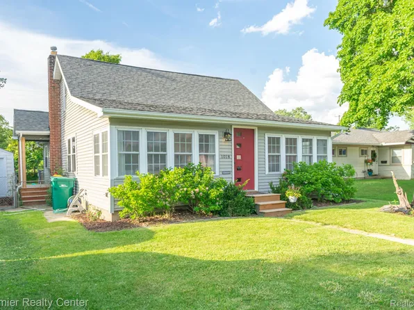 1018 State St, Brighton, MI 48116