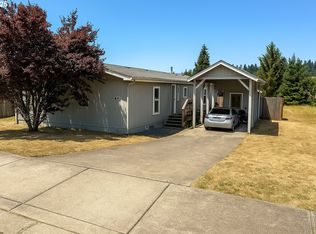 553 Carol St, Lowell, OR 97452