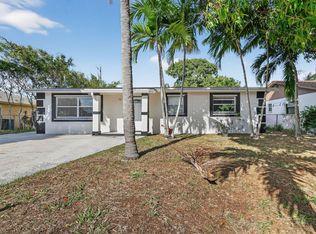 926 S 13th Avenue S, Lake Worth Beach, FL 33460