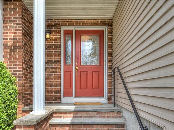 5th image of 246 Spencer Woods Dr #246