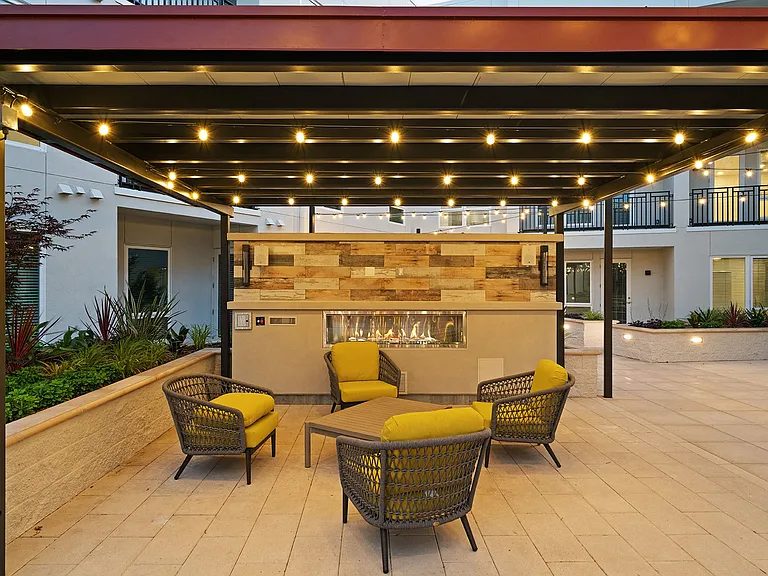 La Via Apartments — Photo 29