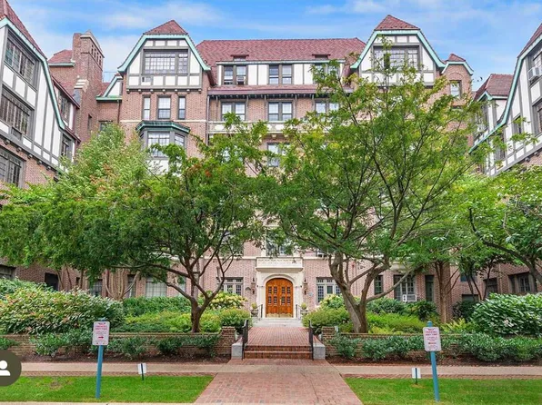 4 Dartmouth Street image 1 of 44