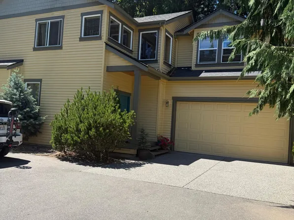 7806 220th St SW, Edmonds, WA 98026