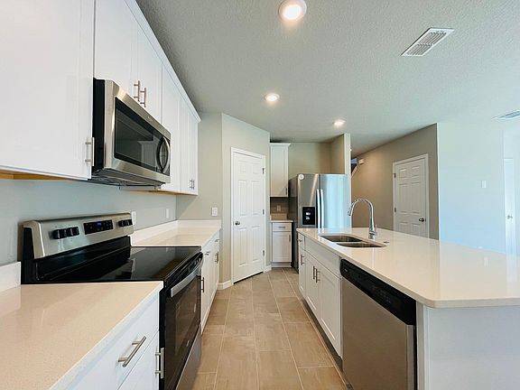 3rd image of 17443 Million Lakes Ct