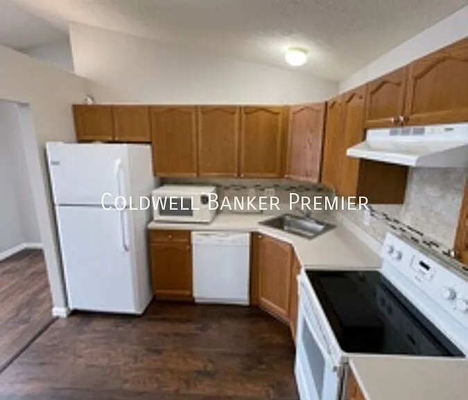 129 Brookland Ter #10 — Photo 13