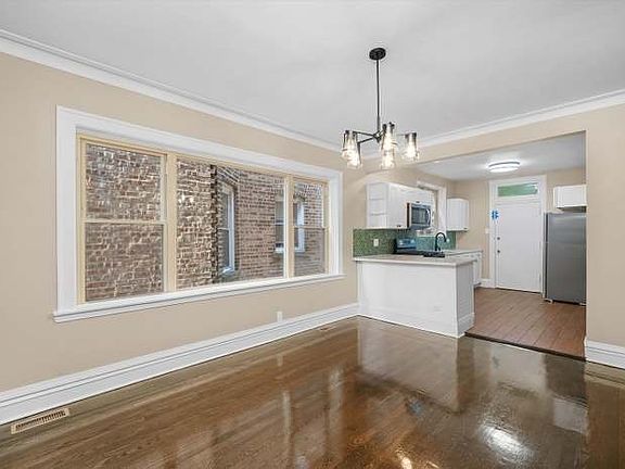 3rd image of 8011 S Princeton Ave #2
