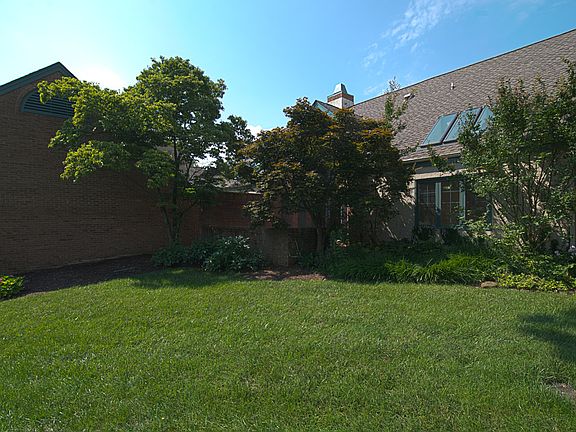 5th image of 6539 S Northshore Dr