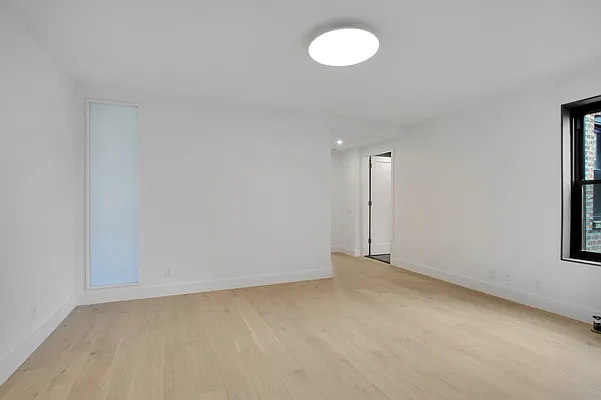 Rented by Brighton Management | media 116