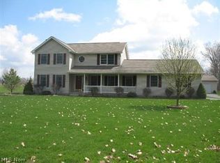 8901 Rawiga Rd, Seville, OH 44273