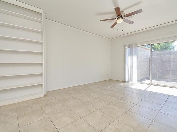 5th image of 14703 Barryknoll Ln APT 7