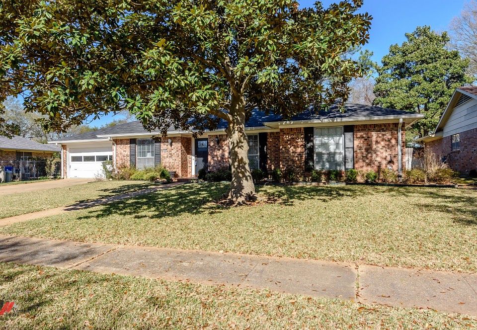 1st image of 1507 Carmel Dr