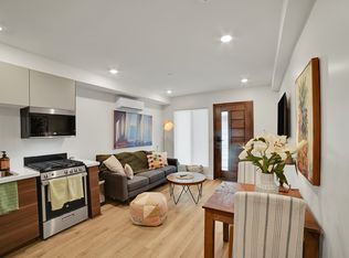 14539 Weddington St, Van Nuys, CA 91411