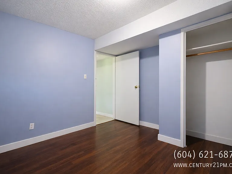 2114 Bakerview St #UPPER — Photo 23