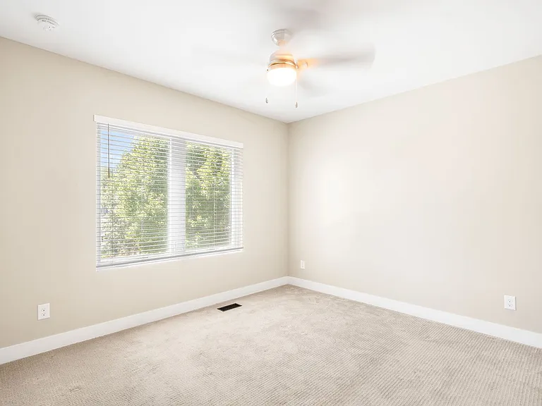 1751 W 40th Ave — Photo 22
