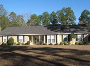 107 Page Dr, Americus, GA 31709