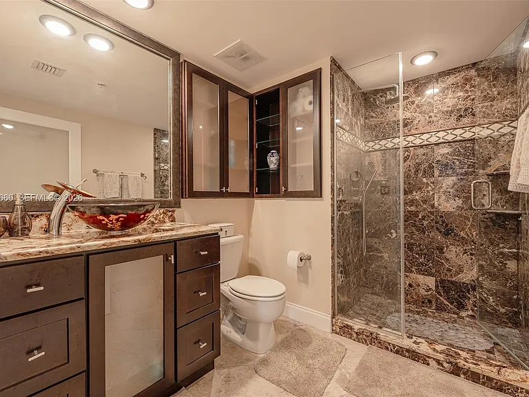 325 S Biscayne Blvd #4222 — Photo 10