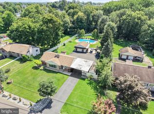 2387 Forrest Ave, Bensalem, PA