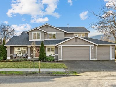 815 SE 10th Street, North Bend, WA, 98045