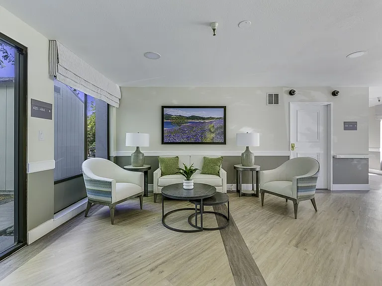 Auburn Ravine Terrace - 55+ Active Adult Apartments — Photo 10