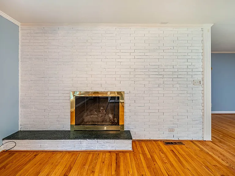 4222 Arbutus Dr — Photo 17