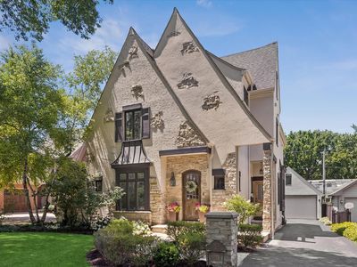 620 S Bruner St, Hinsdale, IL, 60521