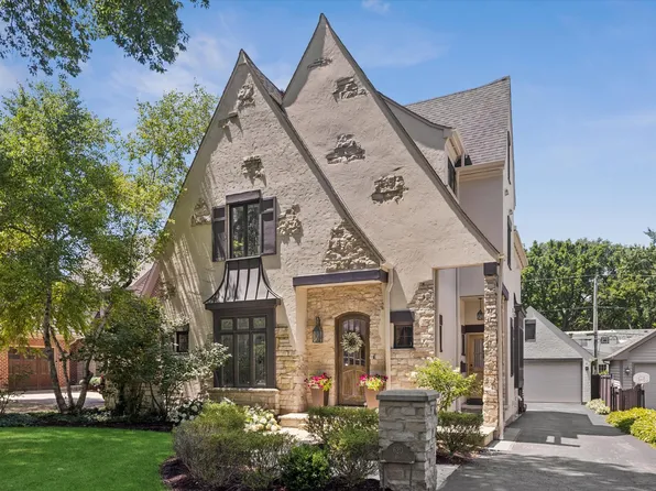 620 S Bruner St, Hinsdale, IL 60521