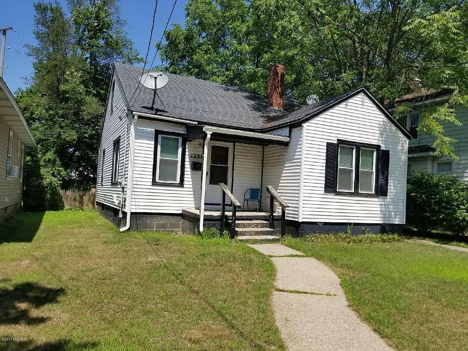 1st image of 1290 W Dale Ave
