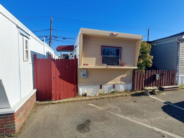 190 W 24th St Trailer A21