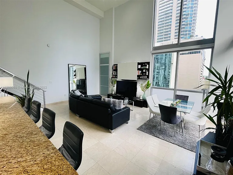 1050 Brickell Ave #812 — Photo 3