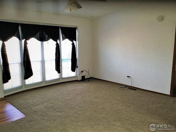 4th image of 3511 Yosemite Dr