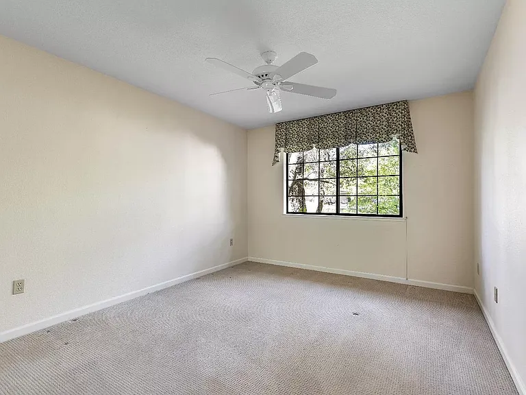 7405 Black Tree Ln — Photo 5